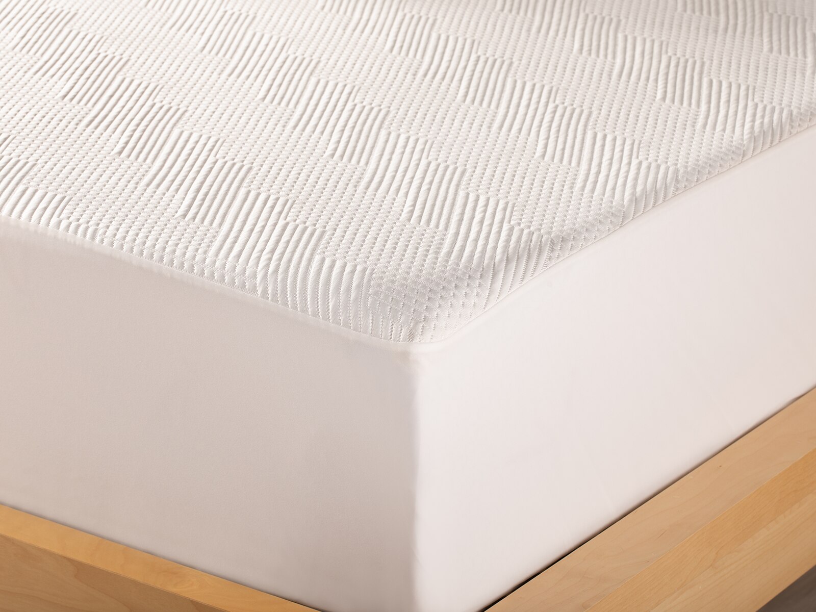 Sleepy's Cooling Knit Mattress Protector